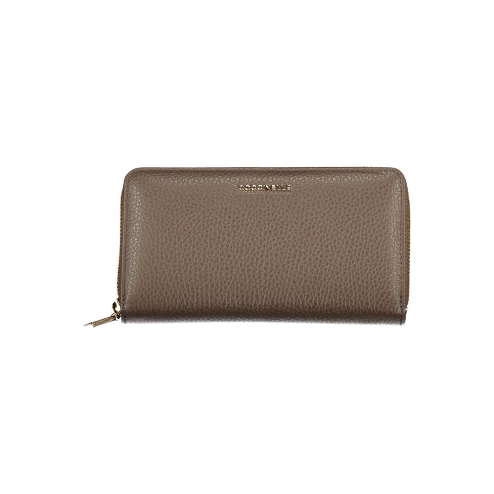 Coccinelle Chic Brown Leather Wallet with Ample Space Coccinelle